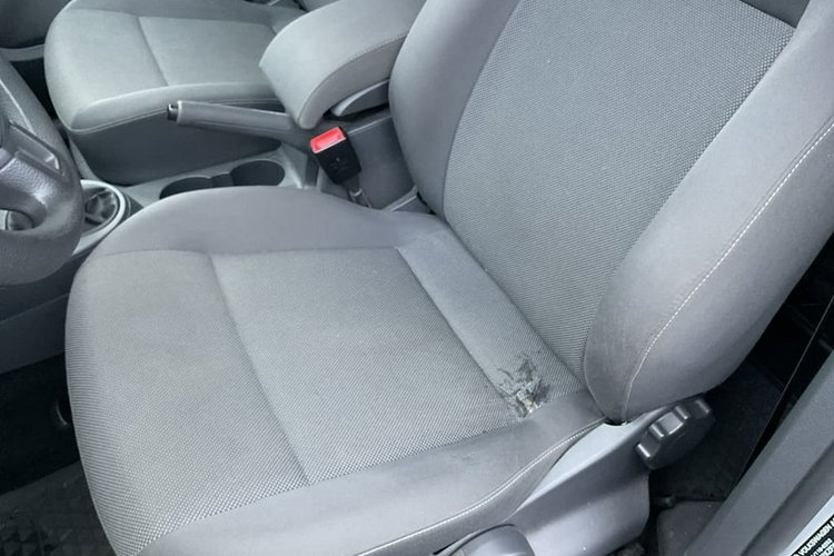 Volkswagen Caddy 2.0 MPI 109 KM 7osobowy MAXI 76 tyś km przebiegu NOWY Gaz/LPG2 zdjęcie 28