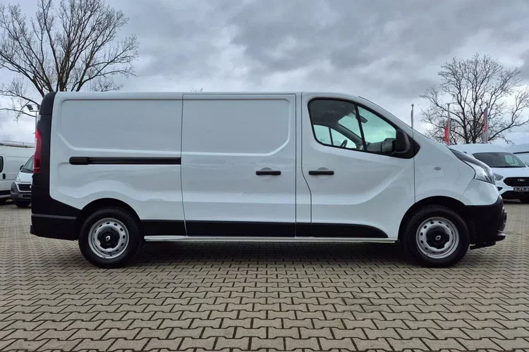 Renault Trafic Long 44999zł NETTO 1.6dCi/125KM zdjęcie 6
