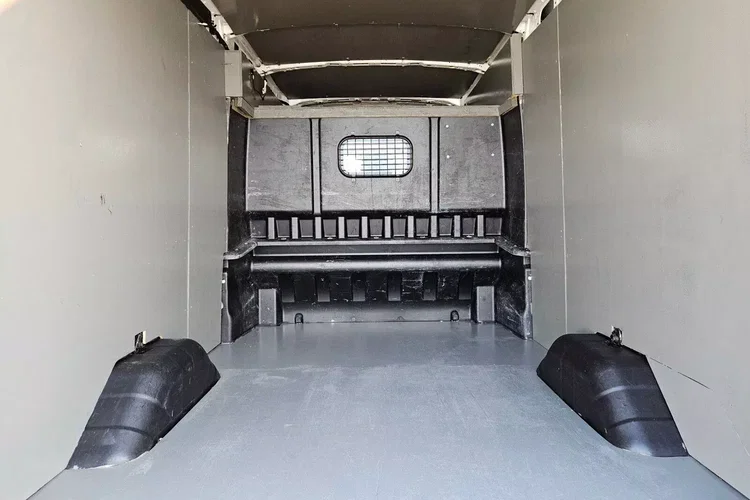 Ford transit L3H2 74999zł NETTO Brygadówka 6 osób 2.0TdCi/170KM zdjęcie 16