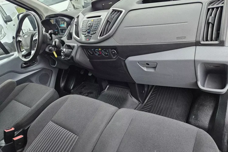 Ford transit L3H2 74999zł NETTO Brygadówka 6 osób 2.0TdCi/170KM zdjęcie 34