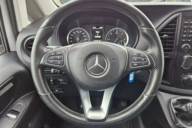 Mercedes vito L2H1 69999zł NETTO 2.2Cdi/163KM zdjęcie 23