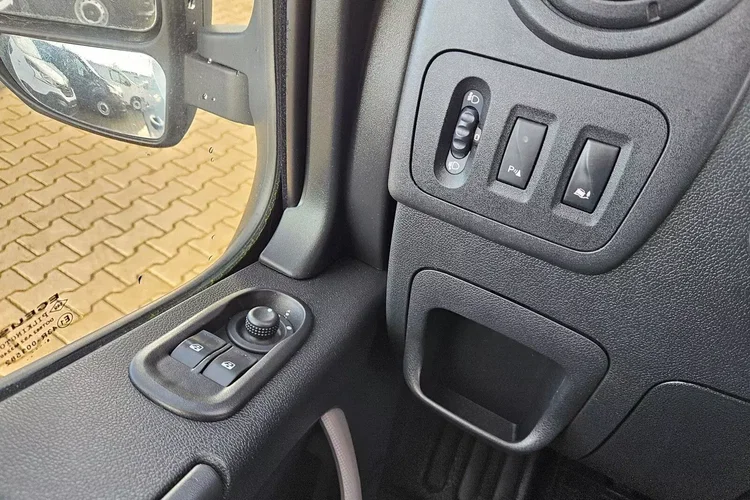 Renault Master L2H2 59999zł NETTO 2.3dCi/131KM zdjęcie 18