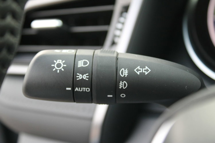 Toyota Camry 2.5 Hybrid e-CTV Comfort F-vat Kamera Gwarancja zdjęcie 18