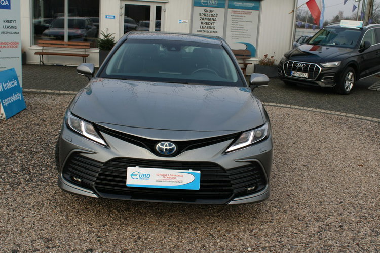 Toyota Camry 2.5 Hybrid e-CTV Comfort F-vat Kamera Gwarancja zdjęcie 2