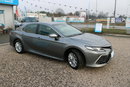 Toyota Camry 2.5 Hybrid e-CTV Comfort F-vat Kamera Gwarancja zdjęcie 4