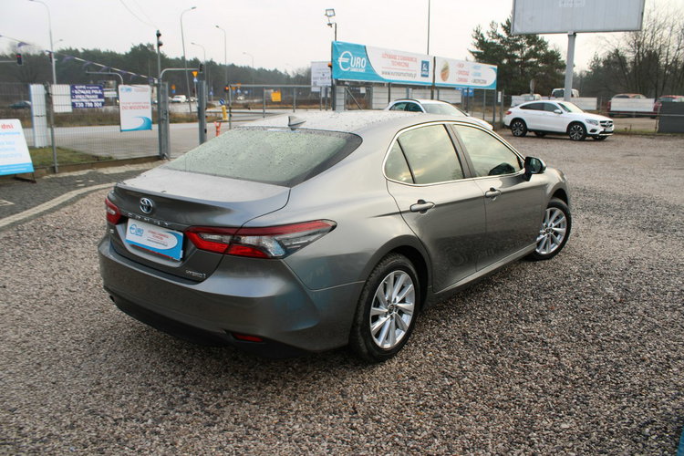 Toyota Camry 2.5 Hybrid e-CTV Comfort F-vat Kamera Gwarancja zdjęcie 5