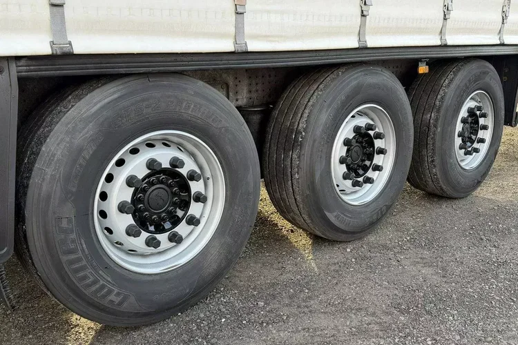 Schmitz Standard Rama Ocynk Oś podnoszona Grudzień 2019r zdjęcie 41