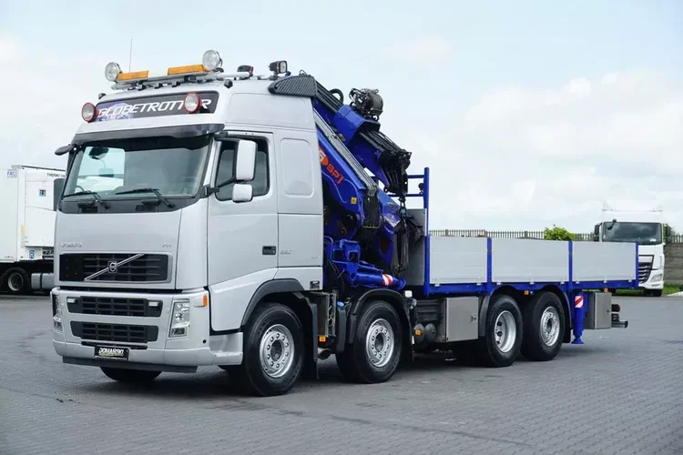Volvo / FH / 520 / 8 X 2 / SKRZYNIOWY + HDS / PM 85 SP + JIB J 1204 / WYSIĘG 31.9 M zdjęcie 3