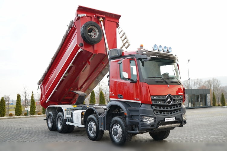 Mercedes -BENZ AROCS 4145 / 8x8 / WYWROTKA TYLNOZSYPOWA / KH KIPPER  / MANUAL /  EURO 6 zdjęcie 8