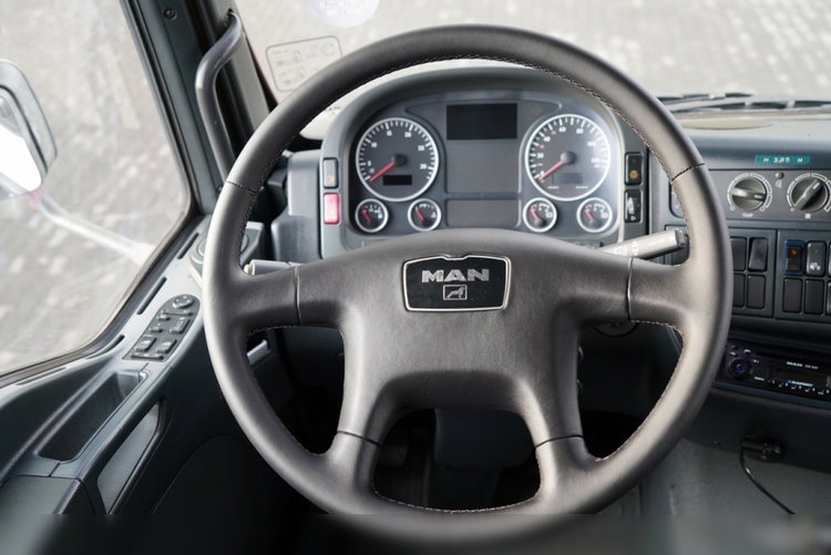 MAN TGA 18.360 / 4X4 / WYWROTKA 2 STRONNA / HYDROKLAPA / HYDROBURTA / CZOŁOWNICA / SPECJALNY / UAL  zdjęcie 35