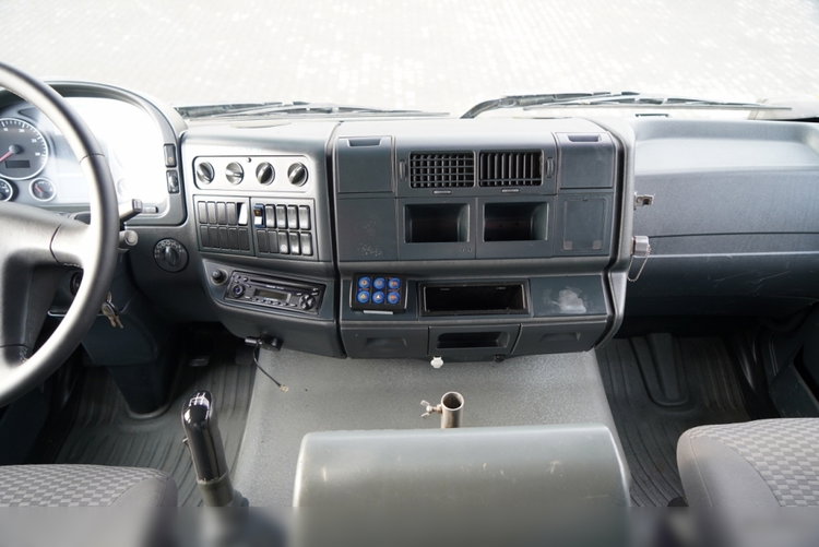 MAN TGA 18.360 / 4X4 / WYWROTKA 2 STRONNA / HYDROKLAPA / HYDROBURTA / CZOŁOWNICA / SPECJALNY / UAL  zdjęcie 38