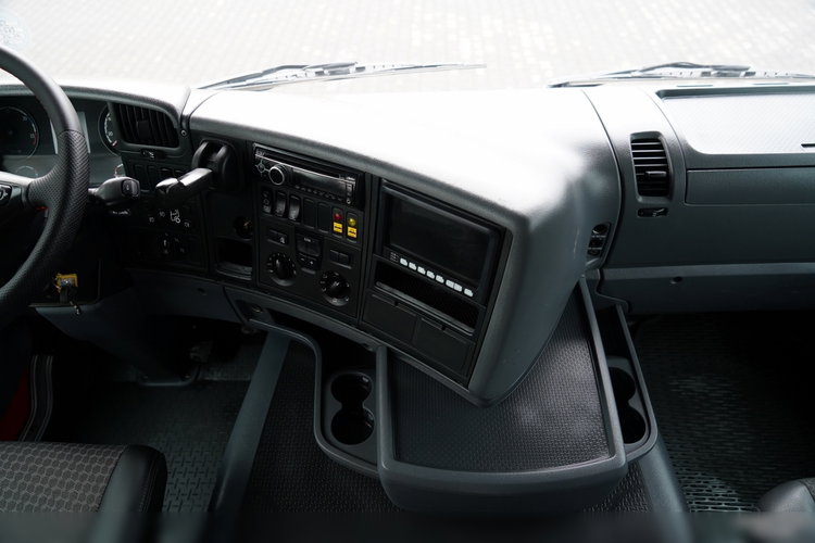 Scania G 370 / 6x4 / WYWROTKA DWU-STRONNA / HYDROBURTA / BOARDMATIC / AUTOMAT / EURO 6 zdjęcie 45