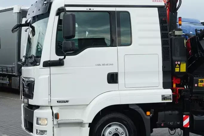 MAN TGL / 12.250 / SKRZYNIOWY + HDS / FASSI F 65 / PILOT zdjęcie 32