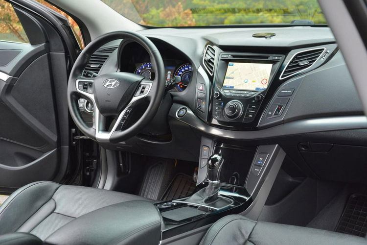 Hyundai i40 Premium Wentylacja bi-xenon Skóry Ledy Duza Navi Keyless go Kamera zdjęcie 19