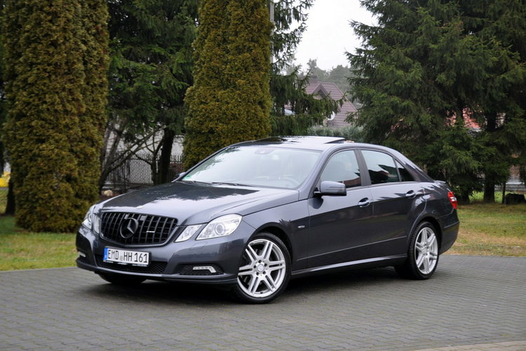 Mercedes E 350 3.0CDI(231KM) AMG Xenon Led Navi Parkt Skóry Szyber El.Fotel Alu18"ASO zdjęcie 10