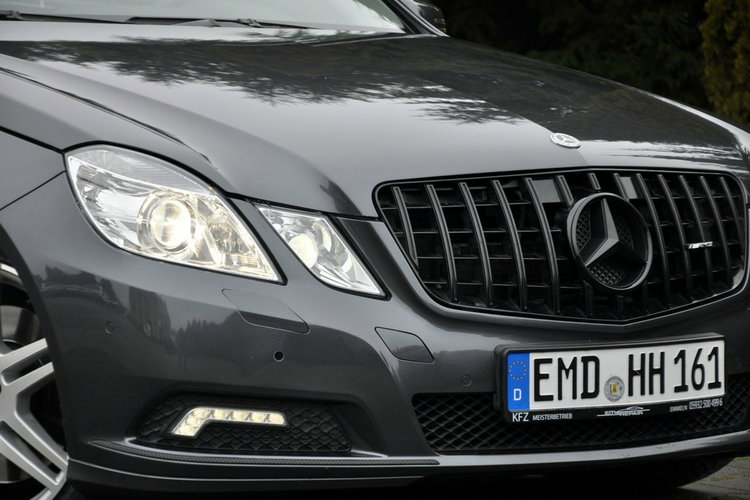 Mercedes E 350 3.0CDI(231KM) AMG Xenon Led Navi Parkt Skóry Szyber El.Fotel Alu18"ASO zdjęcie 12
