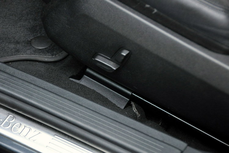 Mercedes E 350 3.0CDI(231KM) AMG Xenon Led Navi Parkt Skóry Szyber El.Fotel Alu18"ASO zdjęcie 25