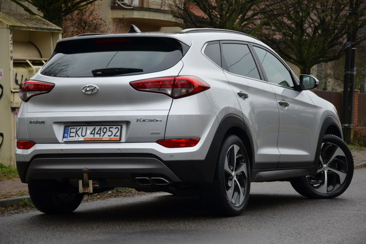 Hyundai Tucson 2.0CRDI 185KM Serwis Panorama Bi-xenon Navi Kamera Wentyle Grz.kiera zdjęcie 14
