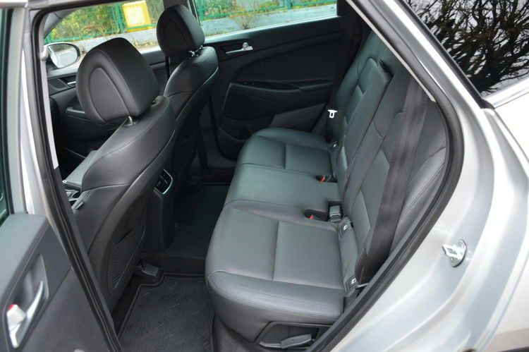 Hyundai Tucson 2.0CRDI 185KM Serwis Panorama Bi-xenon Navi Kamera Wentyle Grz.kiera zdjęcie 28