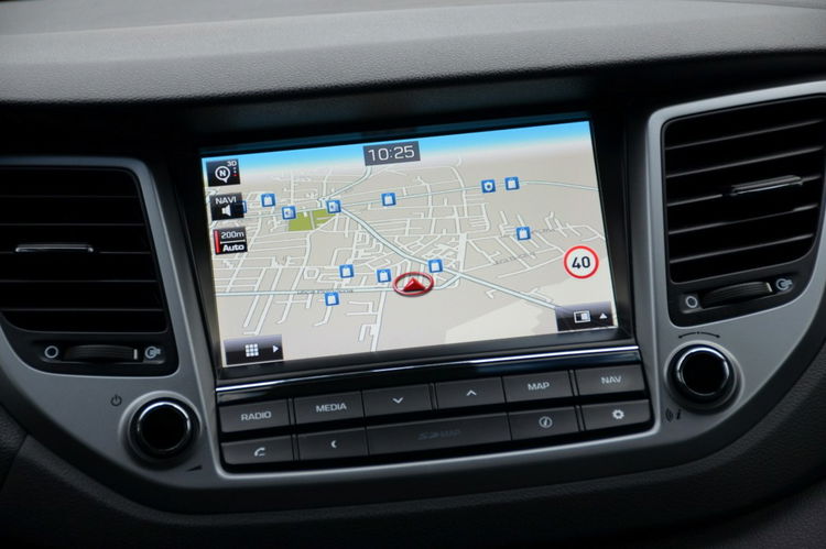 Hyundai Tucson 2.0CRDI 185KM Serwis Panorama Bi-xenon Navi Kamera Wentyle Grz.kiera zdjęcie 36