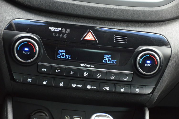 Hyundai Tucson 2.0CRDI 185KM Serwis Panorama Bi-xenon Navi Kamera Wentyle Grz.kiera zdjęcie 37