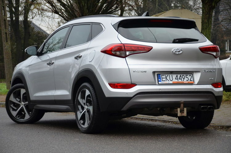 Hyundai Tucson 2.0CRDI 185KM Serwis Panorama Bi-xenon Navi Kamera Wentyle Grz.kiera zdjęcie 6