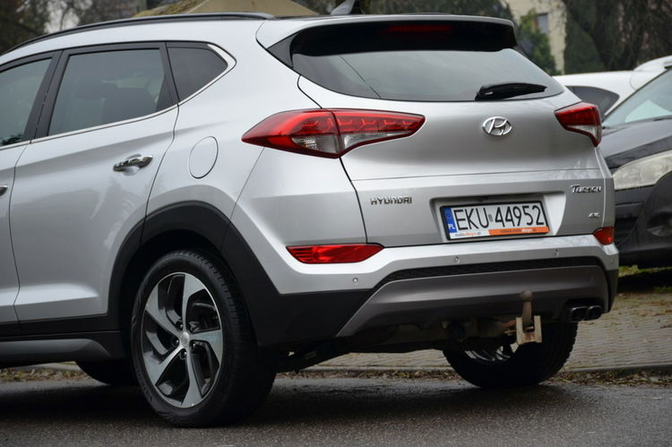 Hyundai Tucson 2.0CRDI 185KM Serwis Panorama Bi-xenon Navi Kamera Wentyle Grz.kiera zdjęcie 8