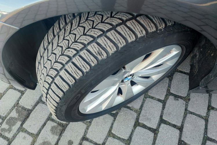 BMW 318 oryginał lakier + automat + serwis zdjęcie 17