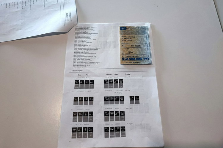 BMW 318 oryginał lakier + automat + serwis zdjęcie 19