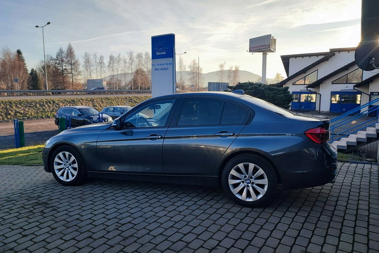 BMW 318 oryginał lakier + automat + serwis zdjęcie 8