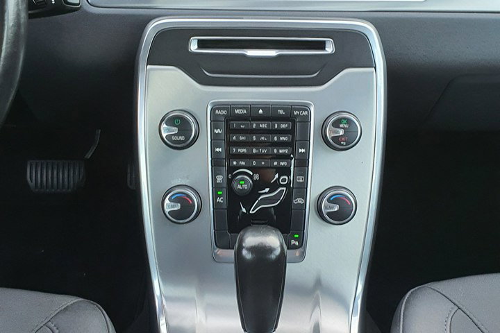 Volvo S80 2.0 D3 163KM # Kinetic # NAVI # Automat # PółSkóra # zdjęcie 21