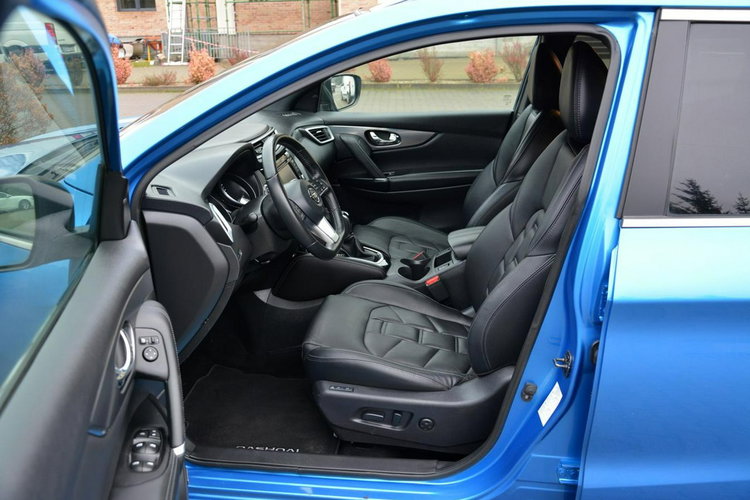 Nissan Qashqai Tekna+ FullLed Navi Kamera360 BLiS Radar BOSE Panorama Skóry Alu19 Aso zdjęcie 12