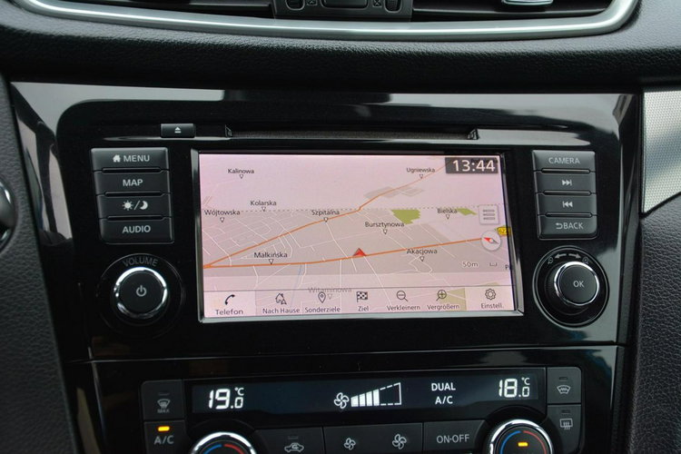 Nissan Qashqai Tekna+ FullLed Navi Kamera360 BLiS Radar BOSE Panorama Skóry Alu19 Aso zdjęcie 25