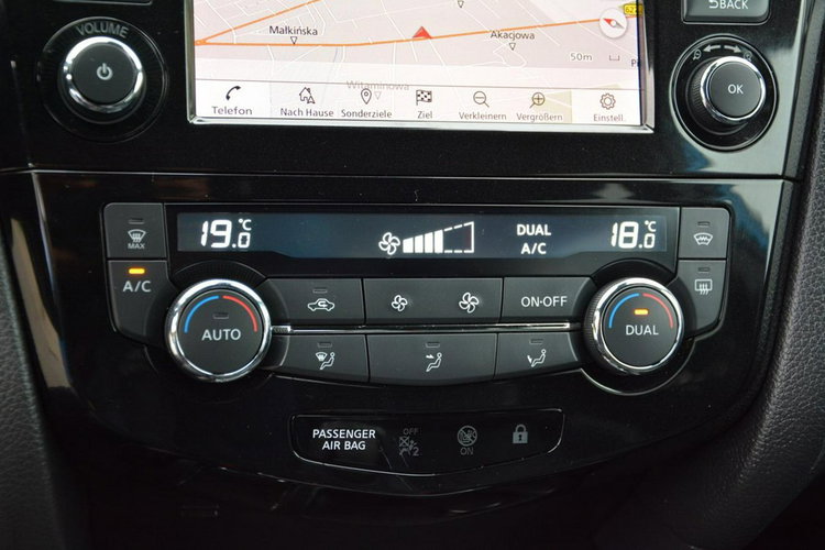 Nissan Qashqai Tekna+ FullLed Navi Kamera360 BLiS Radar BOSE Panorama Skóry Alu19 Aso zdjęcie 26