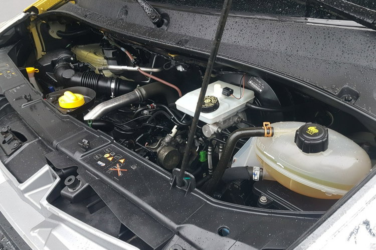 Renault Master KONTENER 8EP 4.23x2.23x2.24 KLIMA MANUAL KRAJOWY 6-BIEGÓW zdjęcie 13