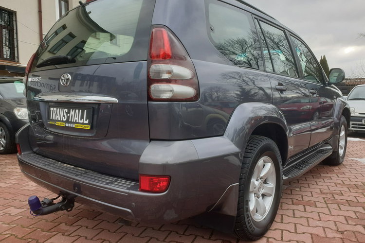 Toyota Land Cruiser 7 Osób. Wyciągarka. Navi. Oryginalne 200tys. km Doinwestowana. zdjęcie 5