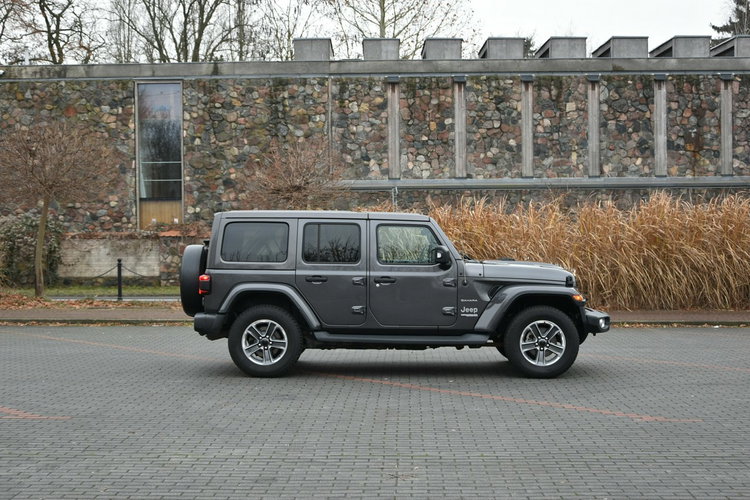Jeep Wrangler UNLIMITED Sahara 2.0 272KM 2019r. 4x4 Polski SALON zdjęcie 7