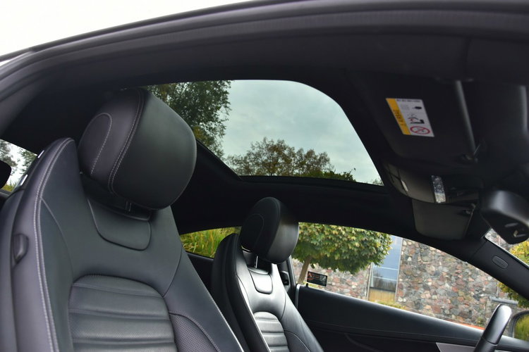 Mercedes C 200 C200 Coupe 2023r. Polski SALON AMG line Ambiente Panorama Skóra 18 zdjęcie 12