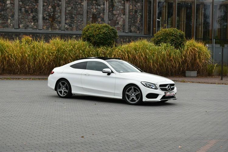 Mercedes C 200 C200 Coupe 2023r. Polski SALON AMG line Ambiente Panorama Skóra 18 zdjęcie 25