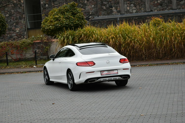 Mercedes C 200 C200 Coupe 2023r. Polski SALON AMG line Ambiente Panorama Skóra 18 zdjęcie 5
