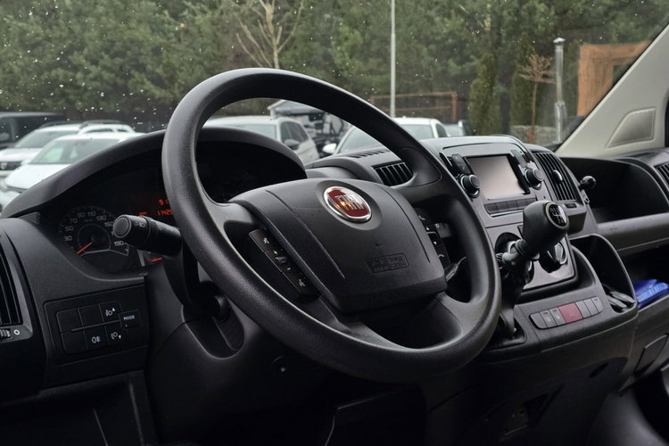 Fiat Ducato 2.3 JTD 140KM / L2H2 / Faktura VAT / ZADBANY zdjęcie 8