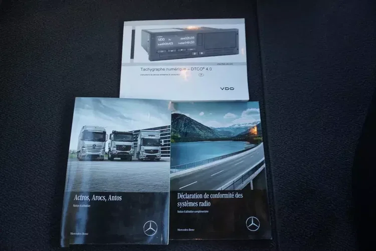 Mercedes Arocs 3243 E6 8x4 / Wywrotka / 120 tys. km / Retarder / Hydroburta zdjęcie 30