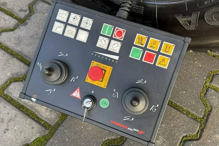 MAN TGL 8.210 Zwyżka WUMAG WT 230 23m w bok 18m podnośnik zdjęcie 13