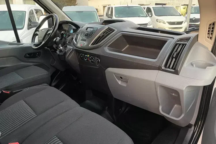 Ford TRANSIT zdjęcie 5