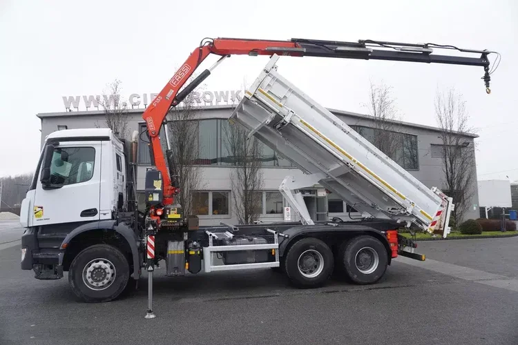 Mercedes Arocs 2636 6x4 / Wywrotka 2-stronna / HDS Fassi F135A.0.23 / Pilot / Rotator zdjęcie 12