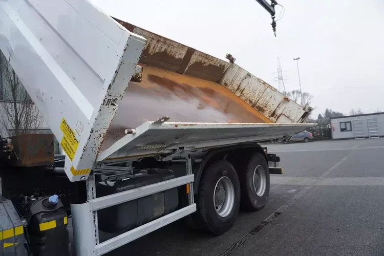 Mercedes Arocs 2636 6x4 / Wywrotka 2-stronna / HDS Fassi F135A.0.23 / Pilot / Rotator zdjęcie 16