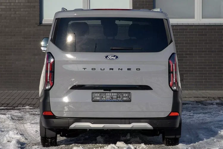 Ford tourneo-custom zdjęcie 39