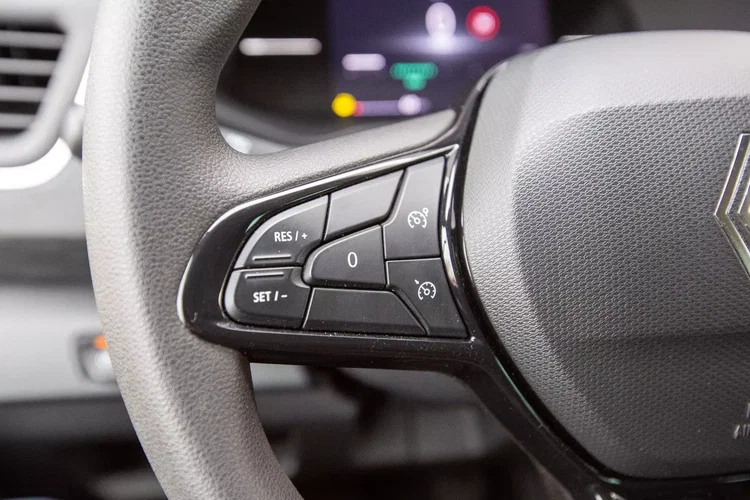 Renault trafic zdjęcie 61