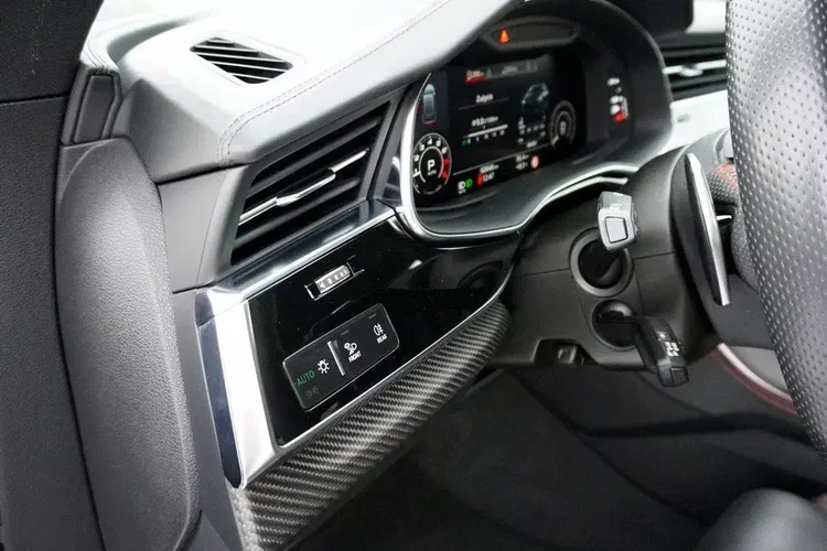 Audi rs-q8 zdjęcie 43