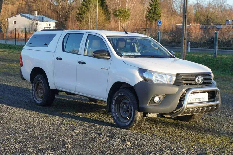 Toyota hilux zdjęcie 4